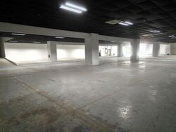 Toh Guan Road East (D22), Factory #489131251